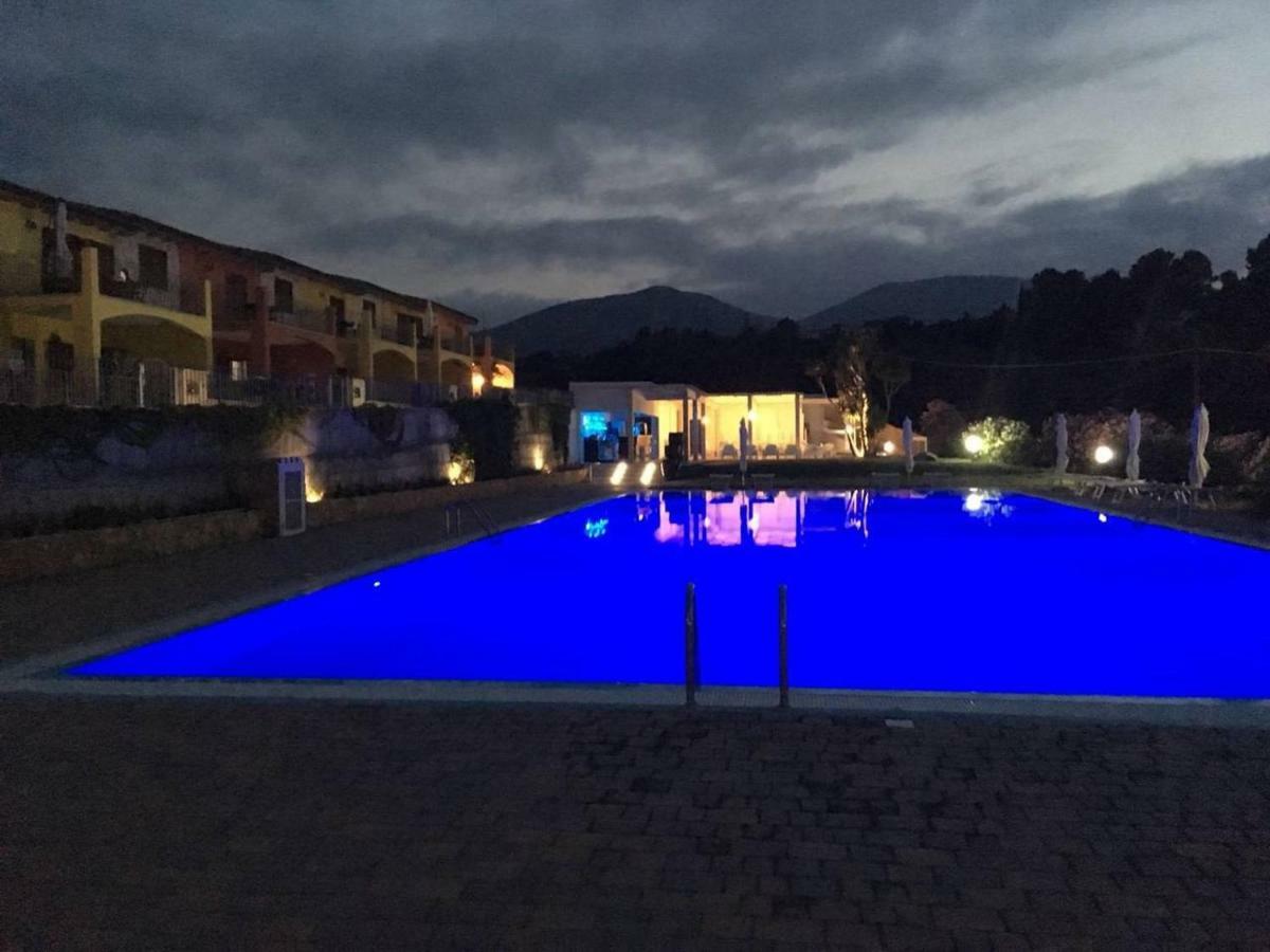 Appartamento Dentro Babai Village Tertenìa Eksteriør billede