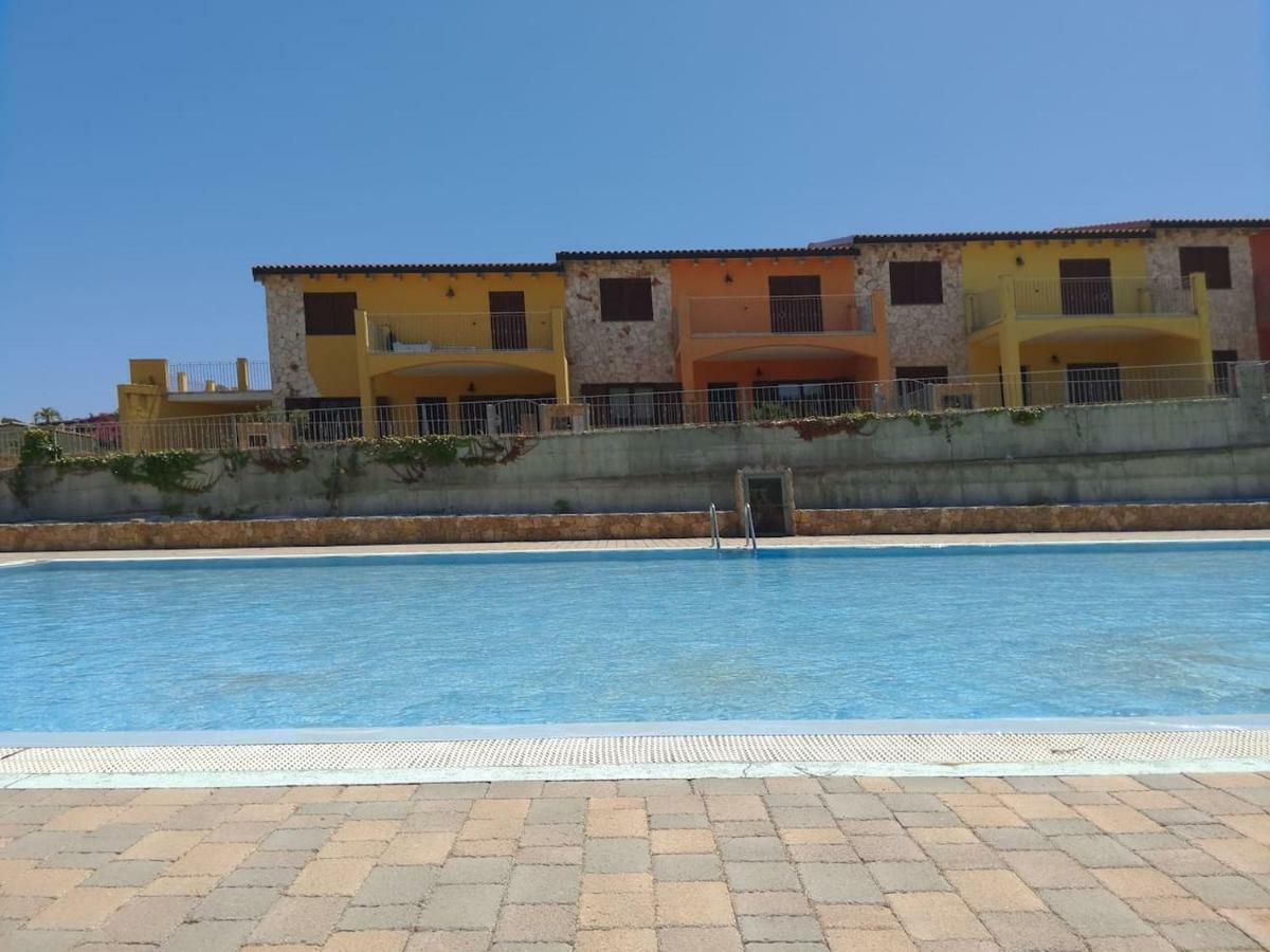 Appartamento Dentro Babai Village Tertenìa Eksteriør billede